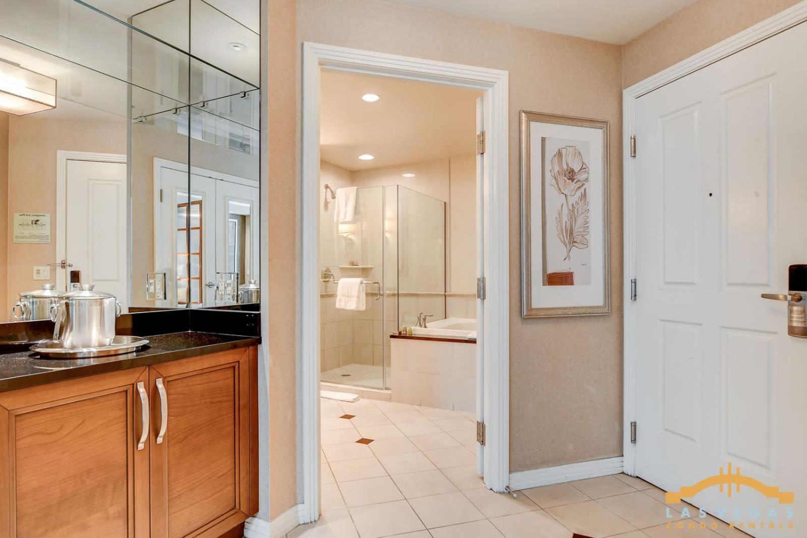 Mgm Signature-06-711 Strip View Jacuzzi Studio Las Vegas Luaran gambar