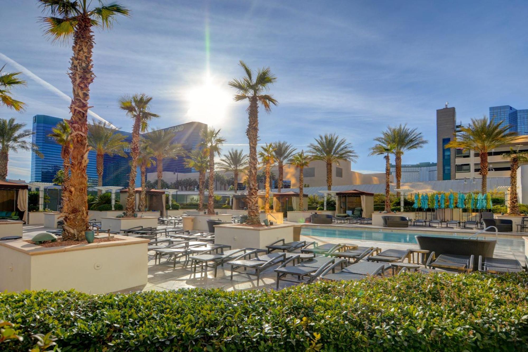 Mgm Signature-06-711 Strip View Jacuzzi Studio Las Vegas Luaran gambar